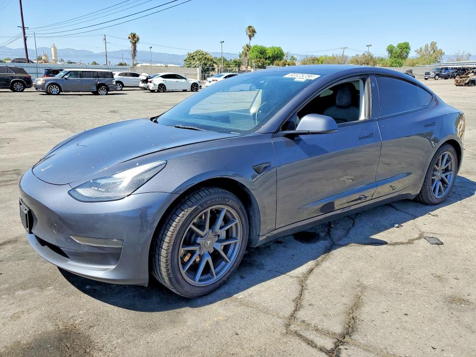 2021 TESLA MODEL 3 - 1