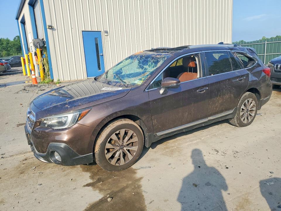 2019 SUBARU OUTBACK TOURING - 1
