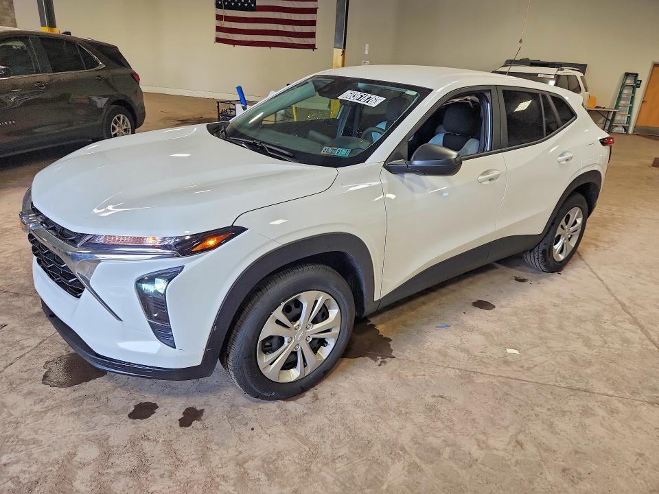2026 CHEVROLET TRAX LS - 1