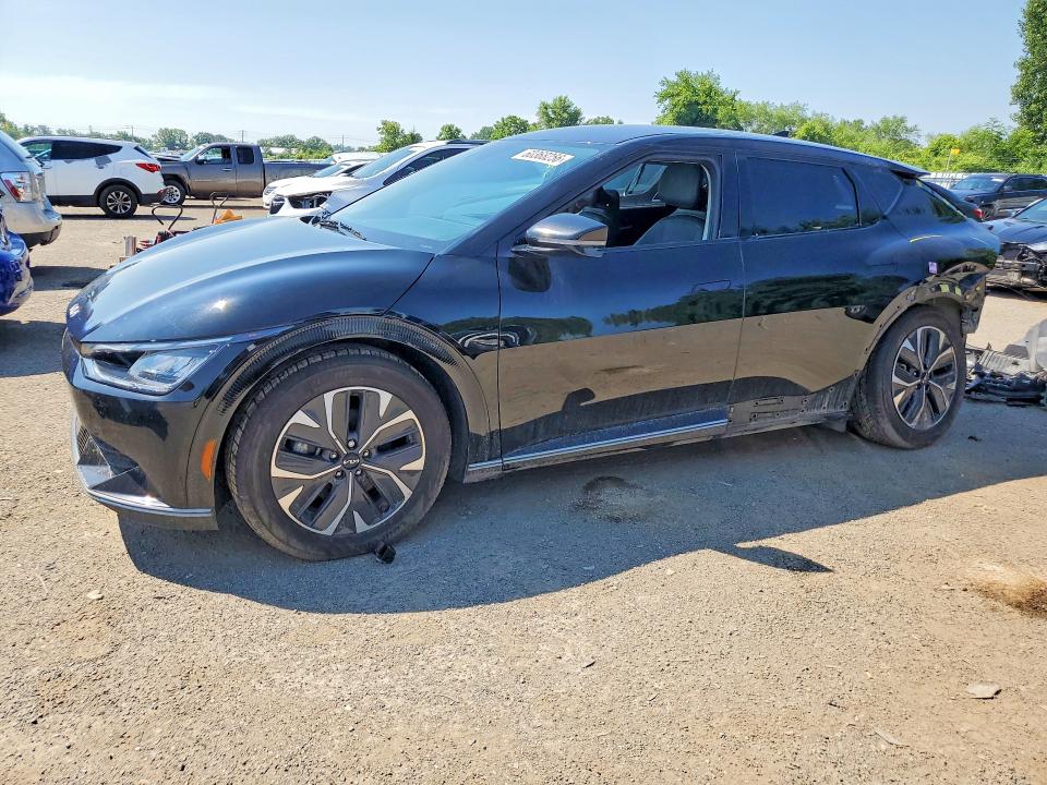 2024 KIA EV6 LIGHT LONG RANGE - 1