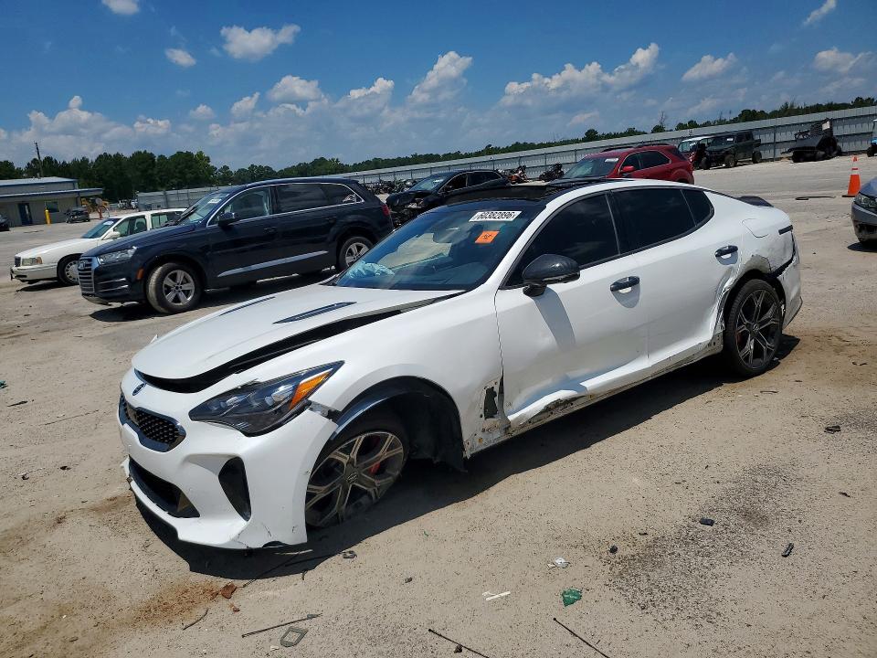 2019 KIA STINGER GT2 - 1