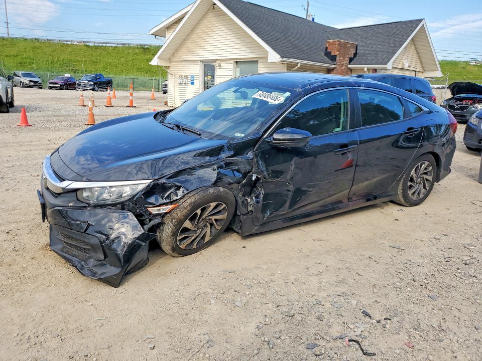 2018 HONDA CIVIC EX - 1