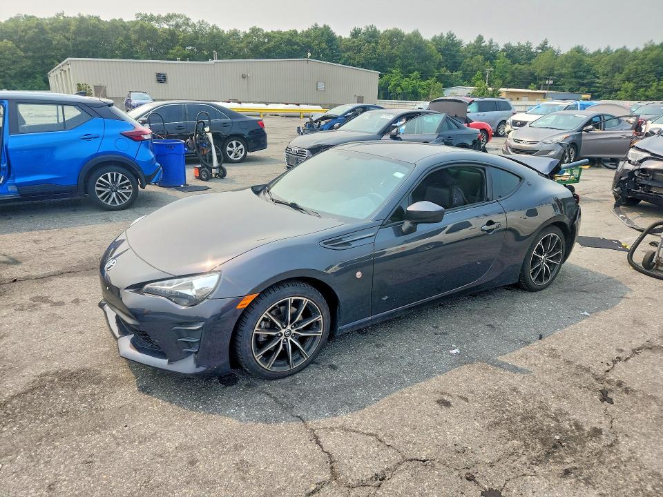 2017 TOYOTA 86 BASE - 1