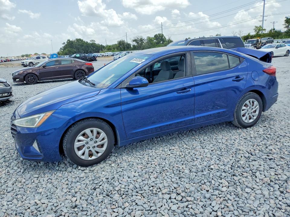 2019 HYUNDAI ELANTRA SE - 1