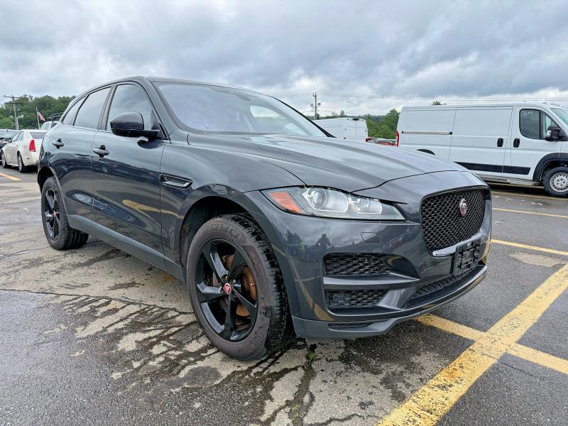 2017 JAGUAR F-PACE PRESTIGE - 1
