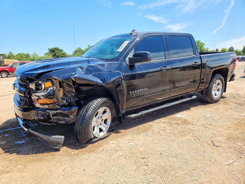 2017 CHEVROLET SILVERADO K1500 LT - 1