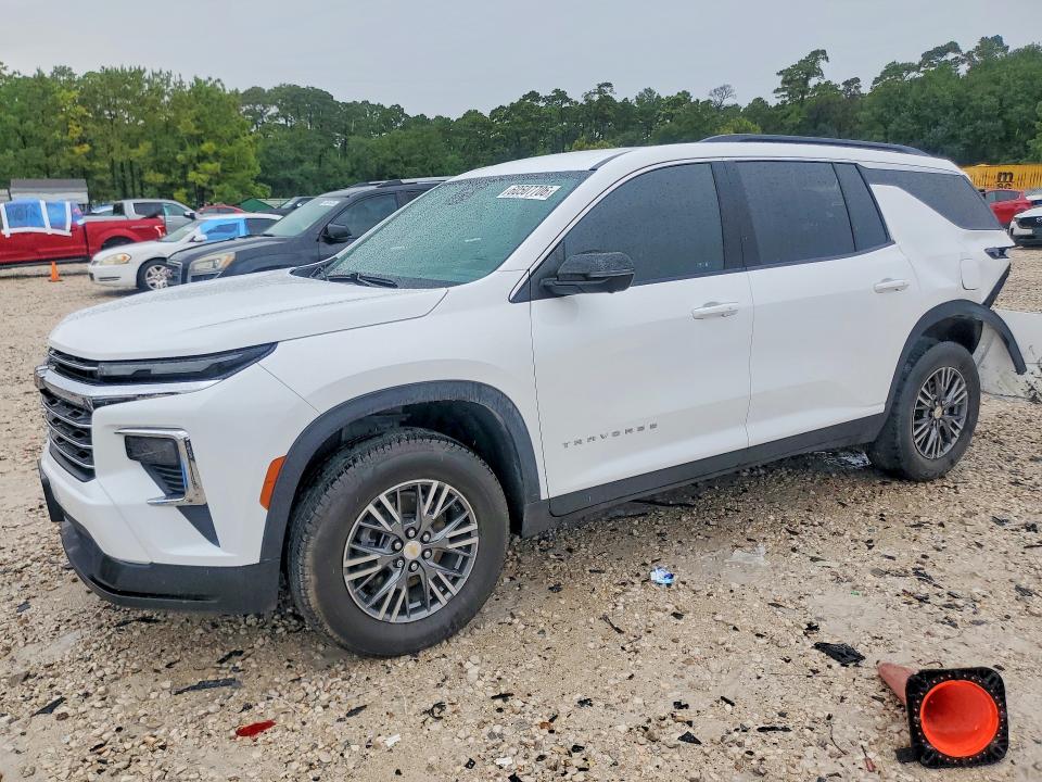 2024 CHEVROLET TRAVERSE LT - 1