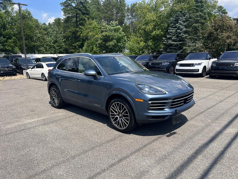 2020 PORSCHE CAYENNE - 1