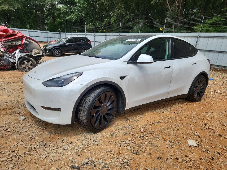2021 TESLA MODEL Y - 1