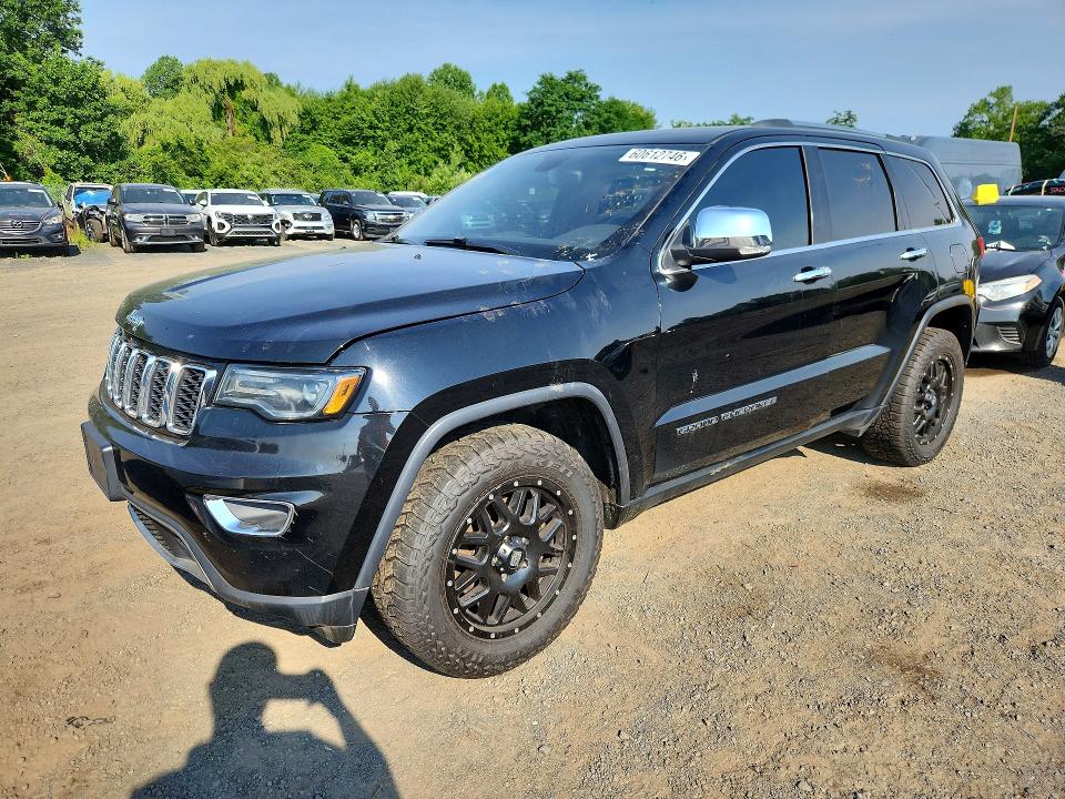 2017 JEEP GRAND CHEROKEE - 1