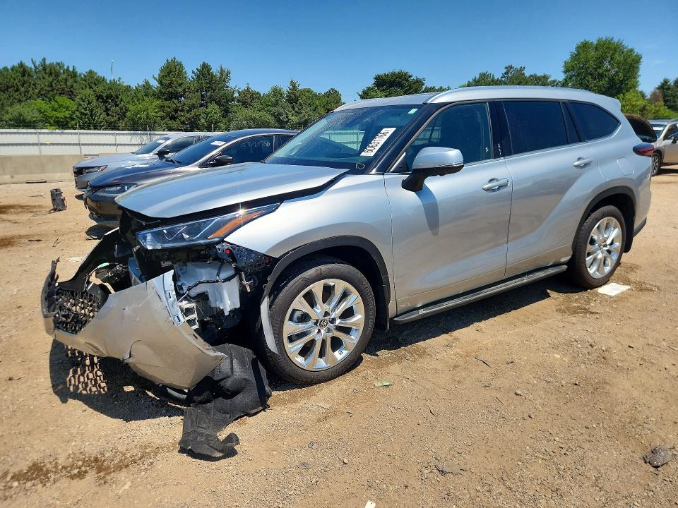 2024 TOYOTA HIGHLANDER LIMITED - 1