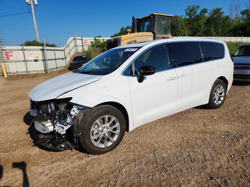 2026 CHRYSLER PACIFICA LIMITED - 1
