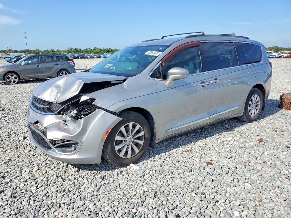 2017 CHRYSLER PACIFICA TOURING L - 1