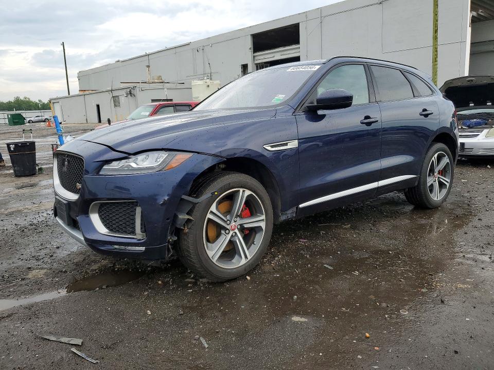 2017 JAGUAR F-PACE S - 1