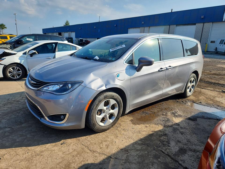 2017 CHRYSLER PACIFICA EHYBRID TOURING - 1