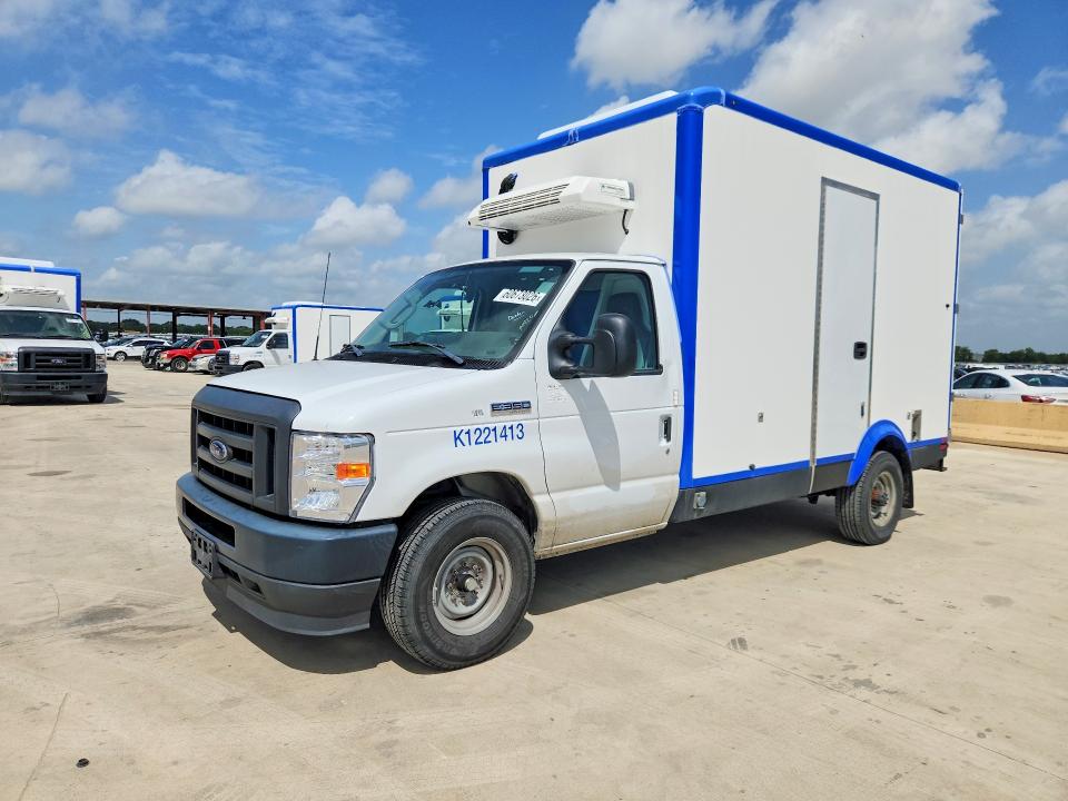 2023 FORD ECONOLINE E350 SUPER DUTY CUTAWAY VAN - 1
