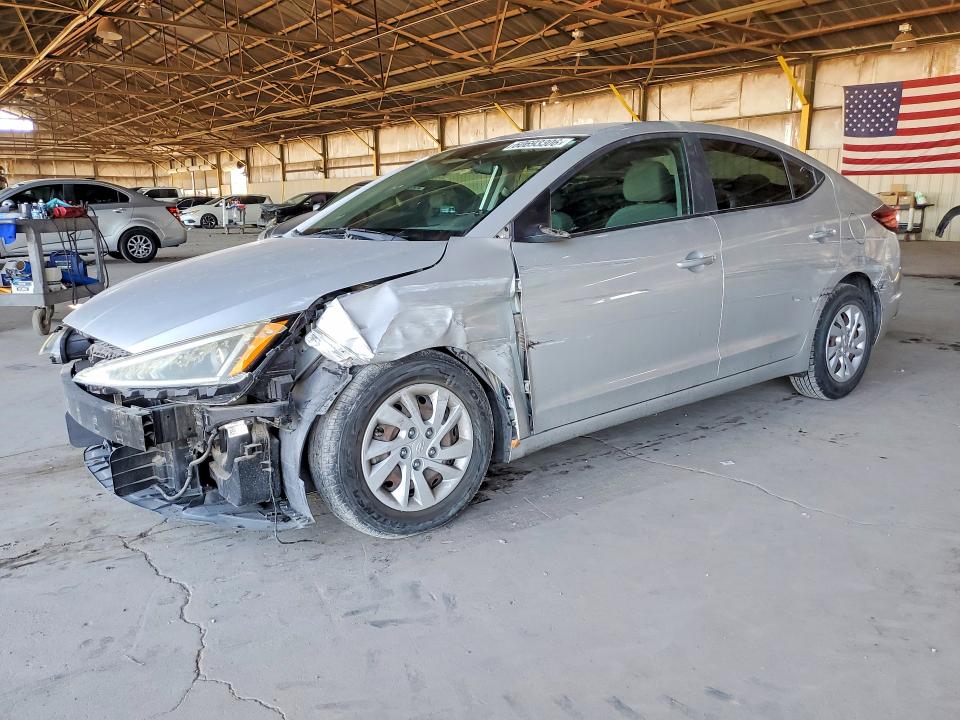 2019 HYUNDAI ELANTRA SE - 1