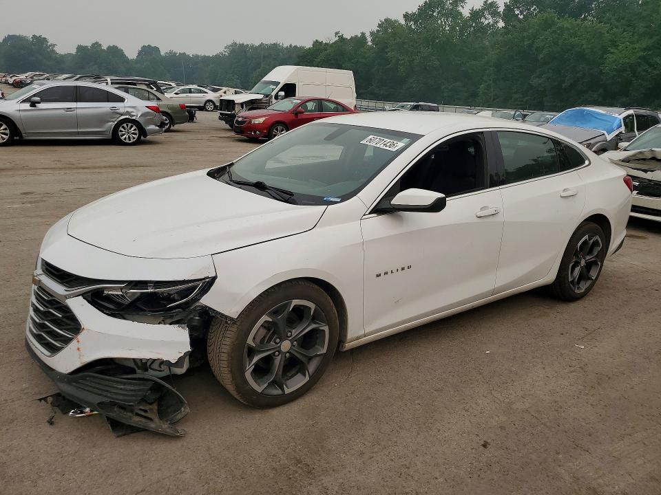 2022 CHEVROLET MALIBU LT - 1