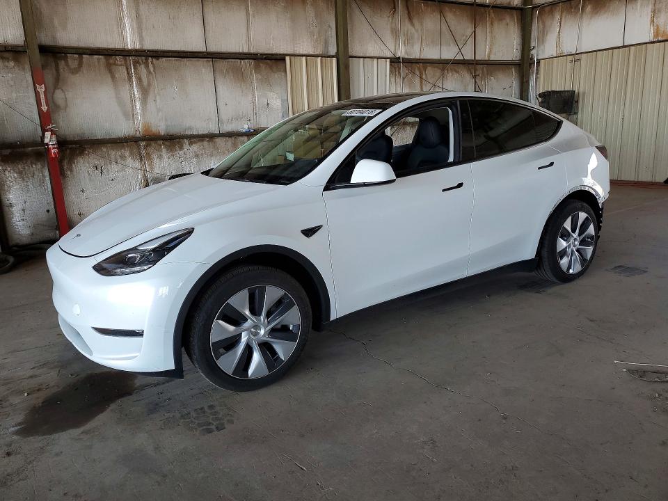 2023 TESLA MODEL Y - 1