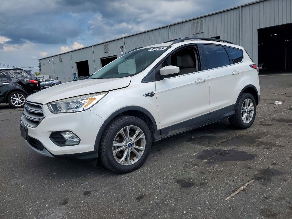 2018 FORD ESCAPE SEL - 1
