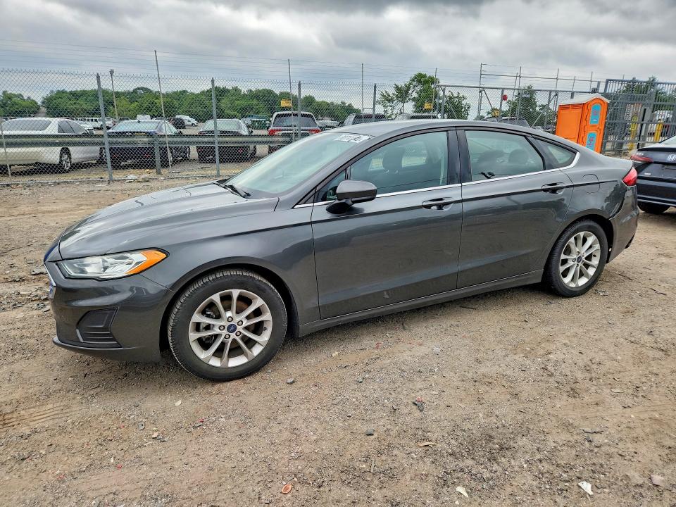 2019 FORD FUSION SE - 1
