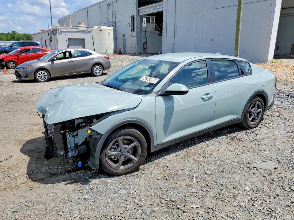 2026 KIA K4 LXS - 1