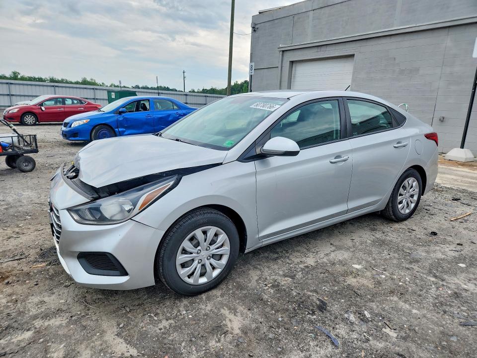 2022 HYUNDAI ACCENT SE - 1