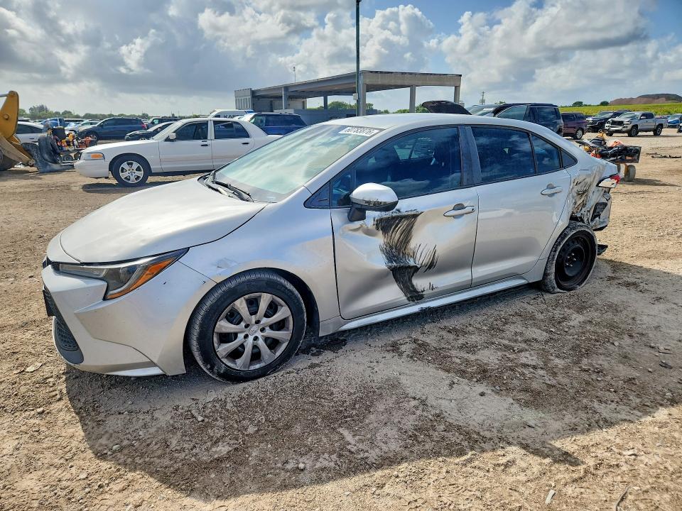 2020 TOYOTA COROLLA LE - 1
