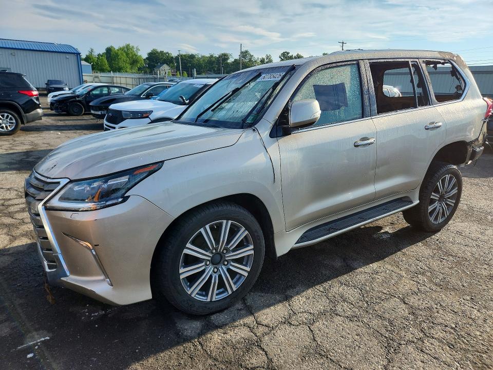 2016 LEXUS LX 570 - 1