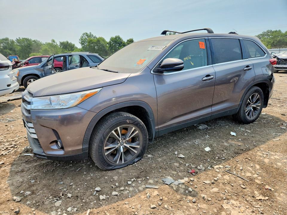 2019 TOYOTA HIGHLANDER LE PLUS - 1