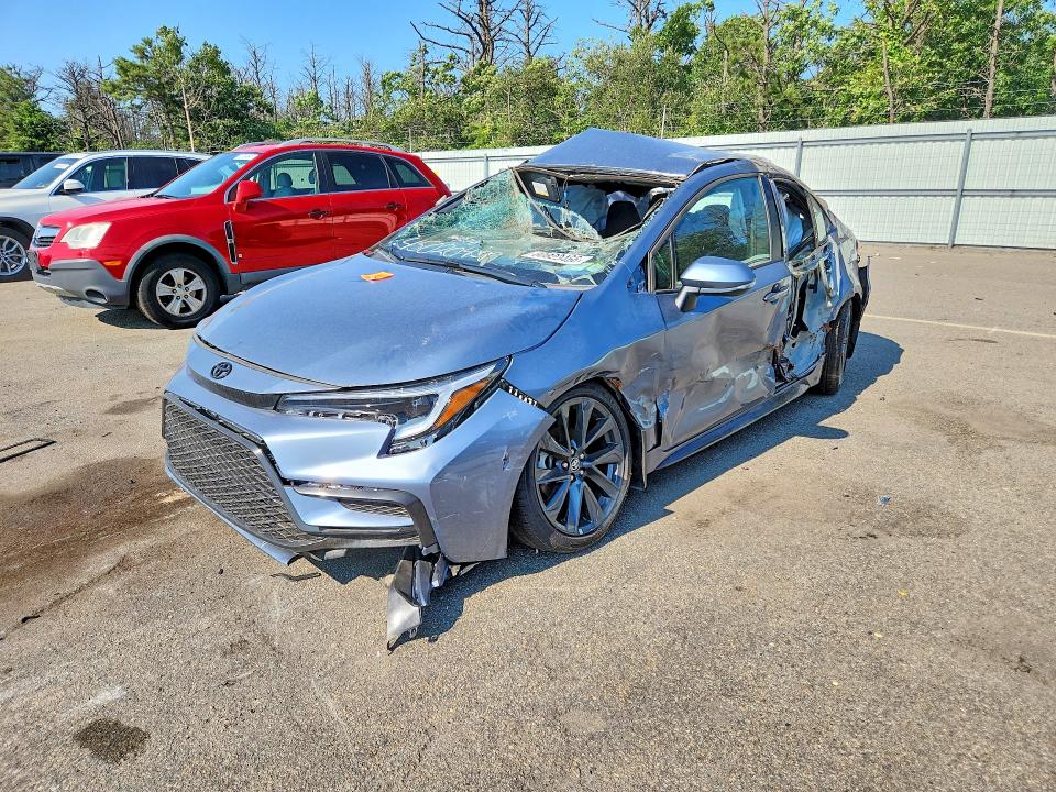2026 TOYOTA COROLLA SE - 1