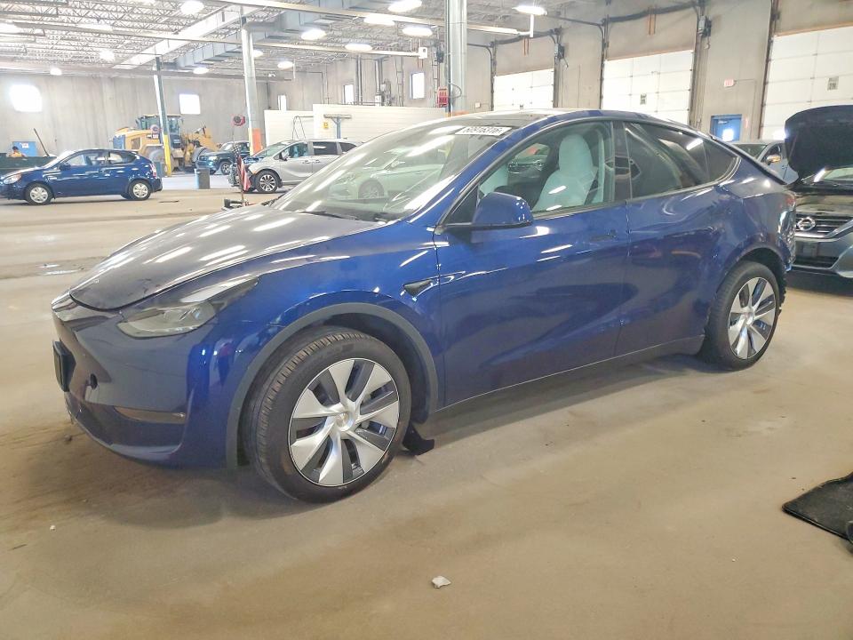 2024 TESLA MODEL Y - 1