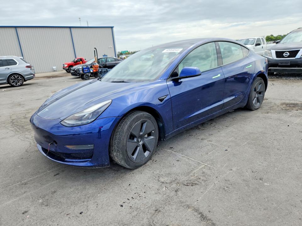2022 TESLA MODEL 3 - 1
