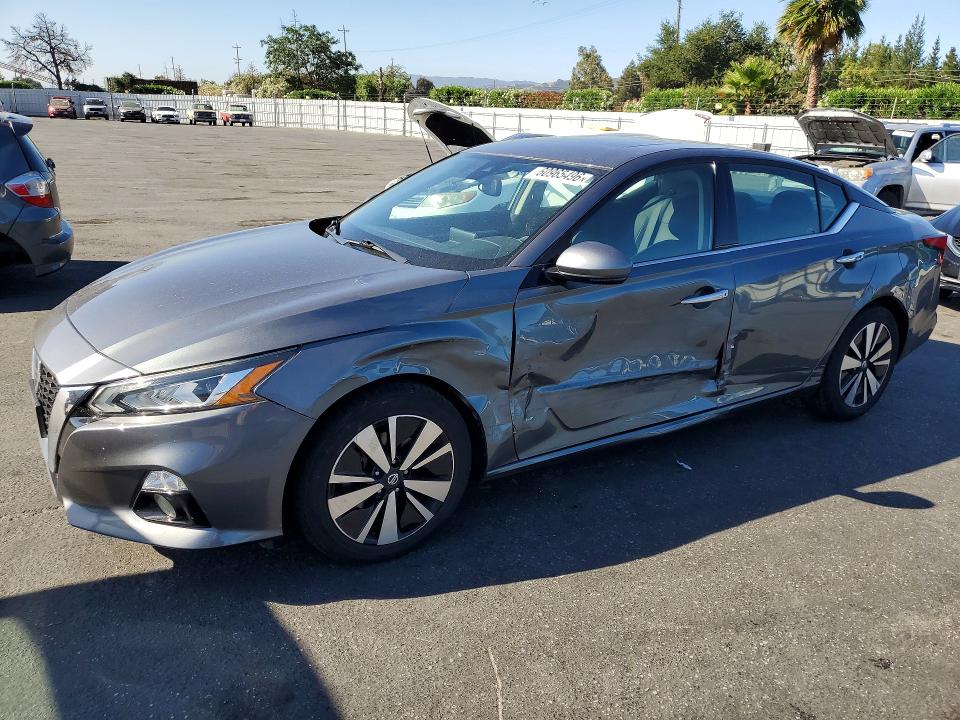 2019 NISSAN ALTIMA SL - 1