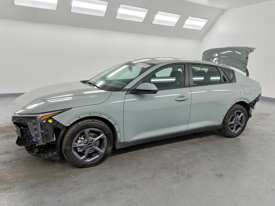2026 KIA K4 LXS - 1