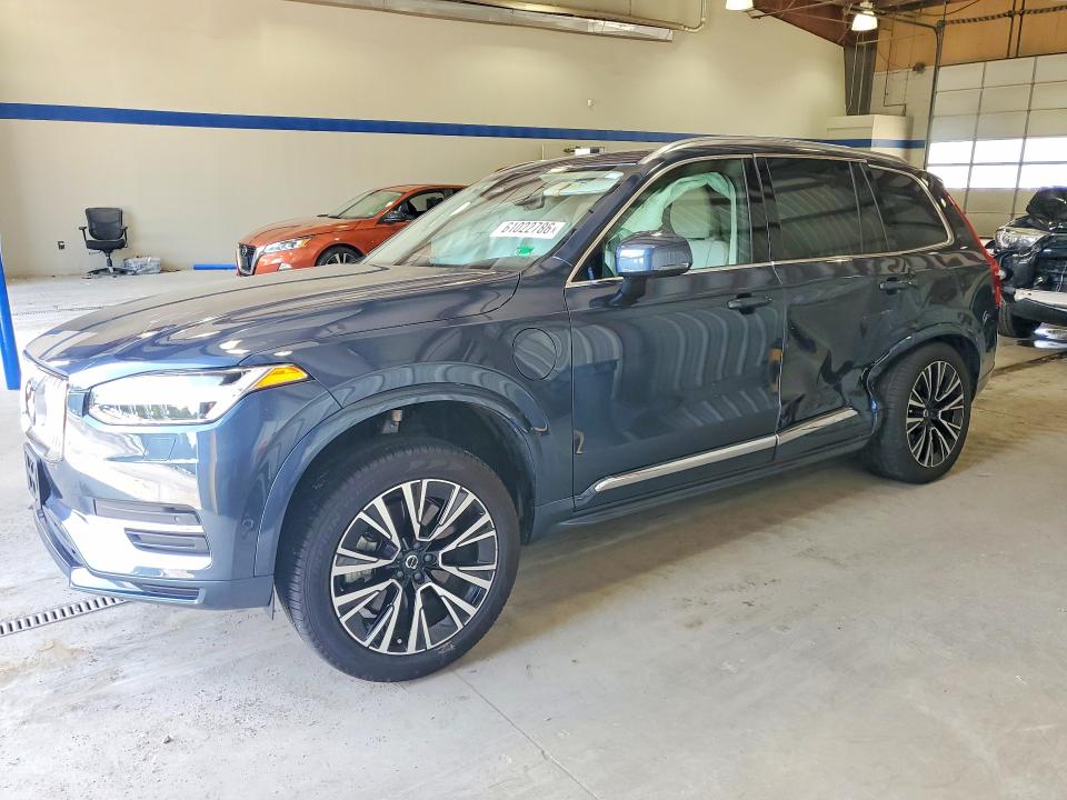 2025 VOLVO XC90 PLUS - 1