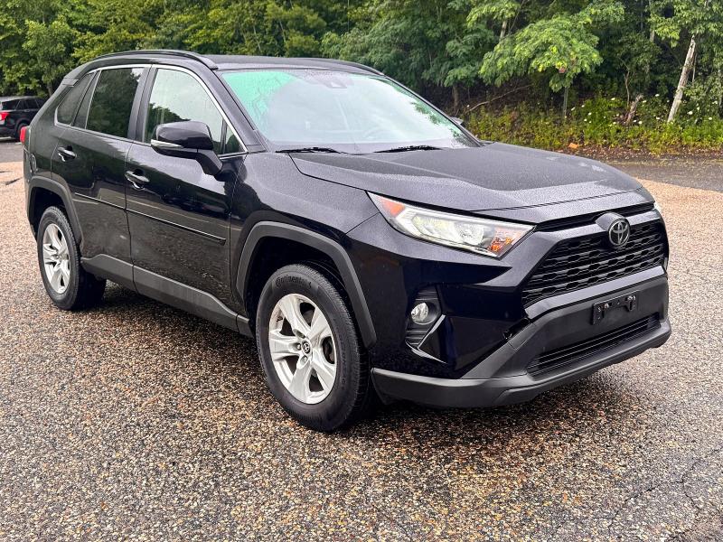 2019 TOYOTA RAV4 XLE - 1