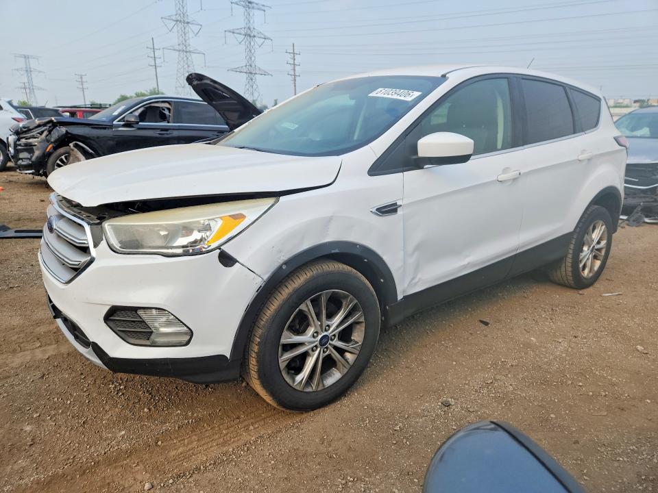 2017 FORD ESCAPE SE - 1