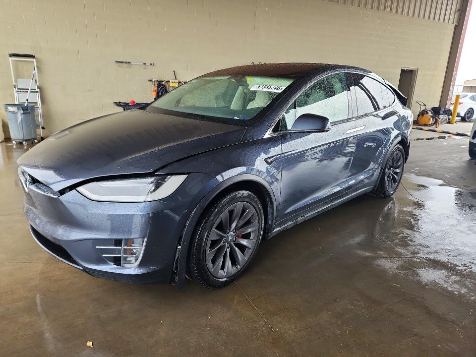 2018 TESLA MODEL X - 1