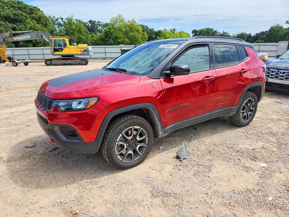 2025 JEEP COMPASS TRAILHAWK - 1