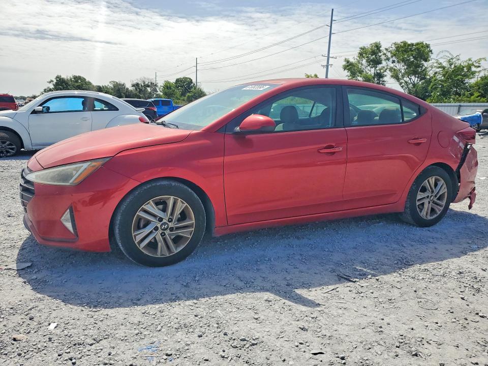 2019 HYUNDAI ELANTRA SEL - 1