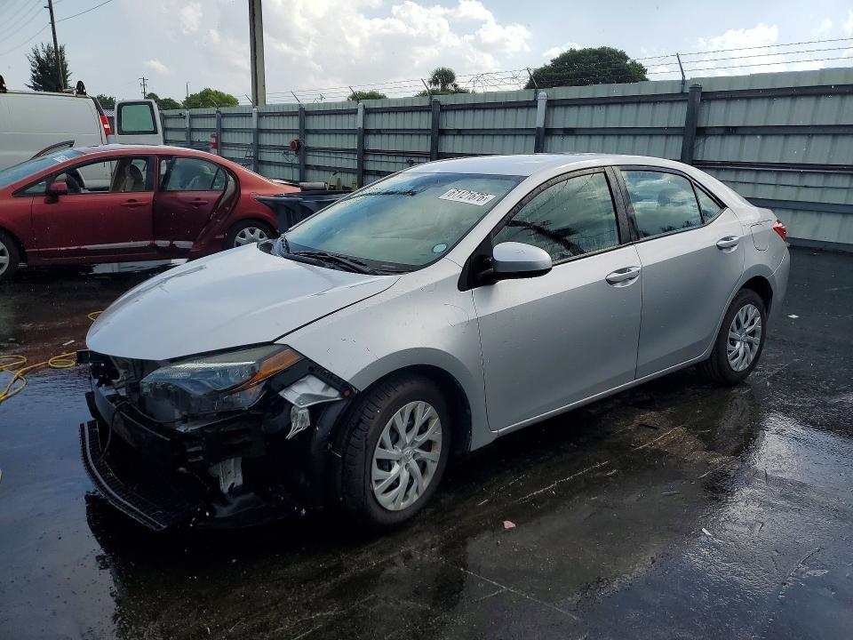 2019 TOYOTA COROLLA LE - 1