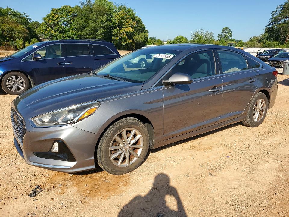 2019 HYUNDAI SONATA SE - 1