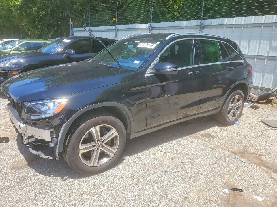 2018 MERCEDES-BENZ GLC 300 - 1