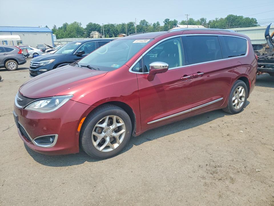 2018 CHRYSLER PACIFICA LIMITED - 1