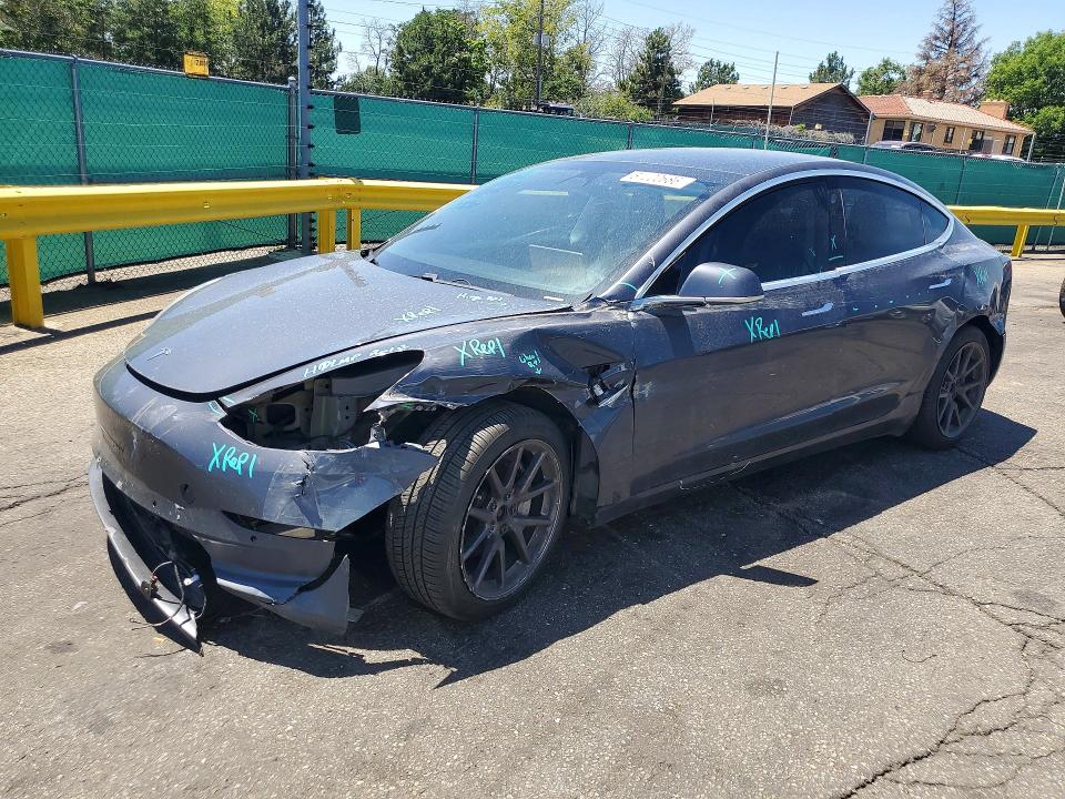 2018 TESLA MODEL 3 - 1