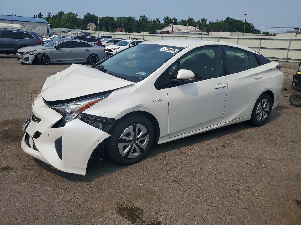 2018 TOYOTA PRIUS TWO - 1