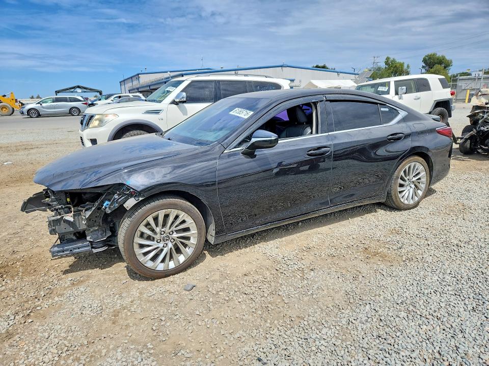2019 LEXUS ES 300H - 1