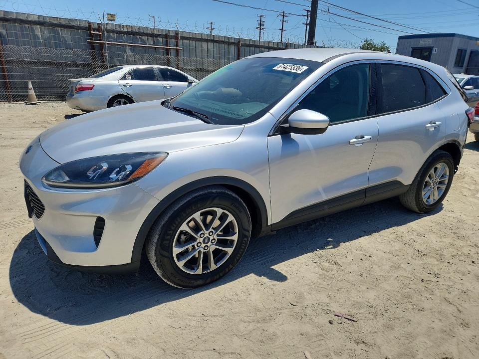 2020 FORD ESCAPE SE - 1