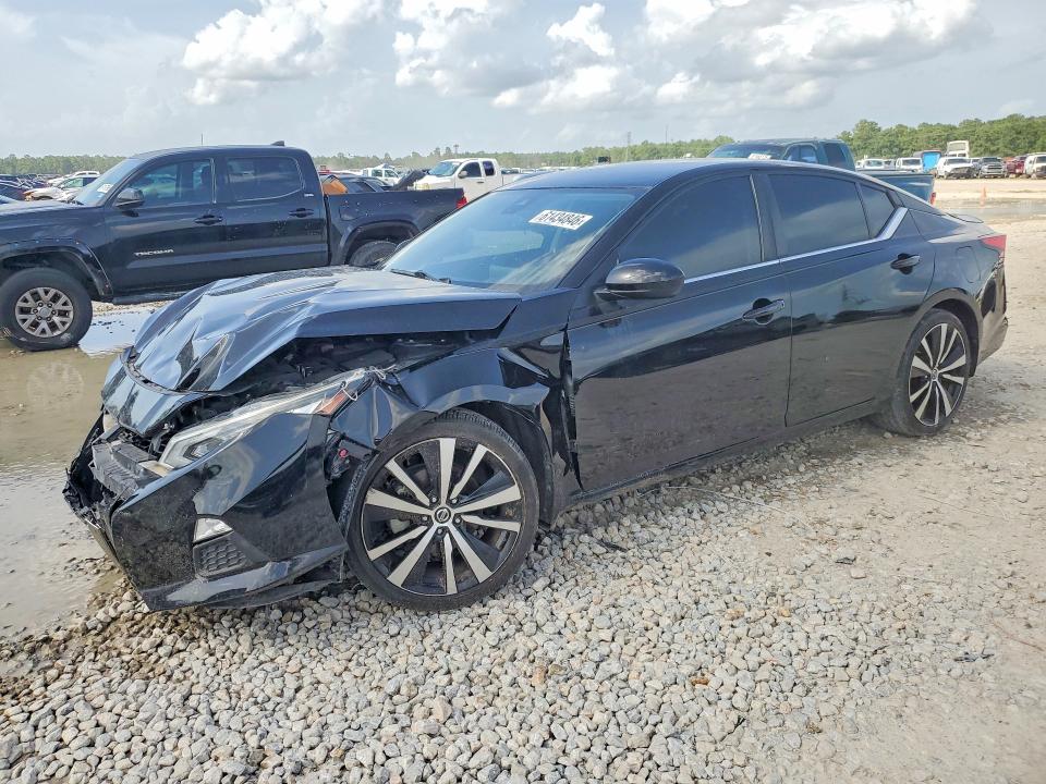 2021 NISSAN ALTIMA SR - 1